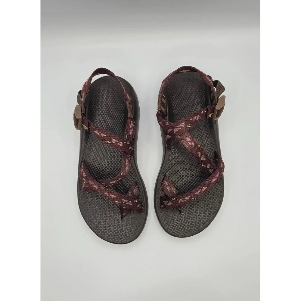 Chaco Z/2 Classic Men Sandals Size 9 Brown Burgundy Hiking Toe Loop Outdoor
